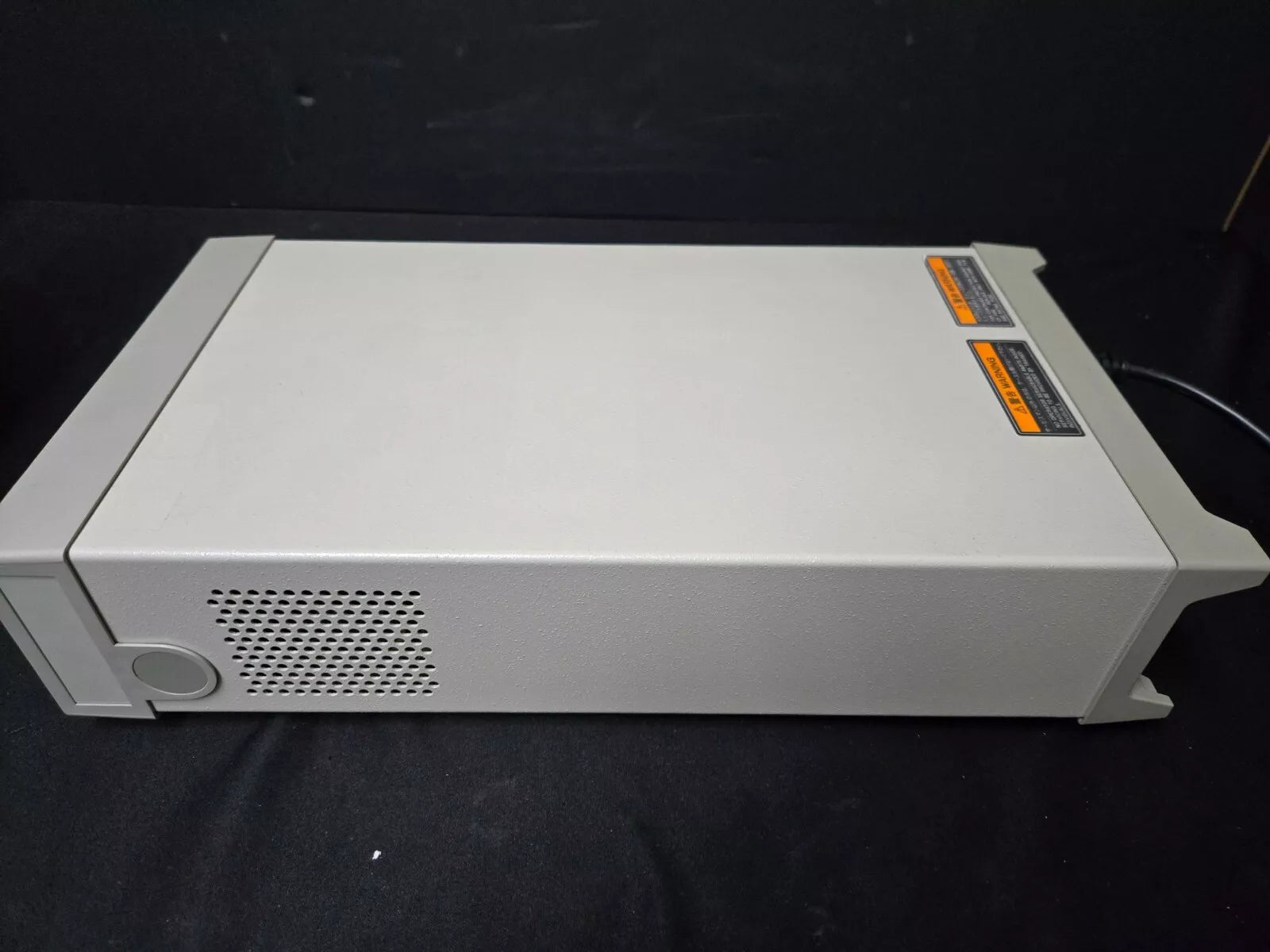 ADCMT 6240A DC Voltage / Current Source / Monitor