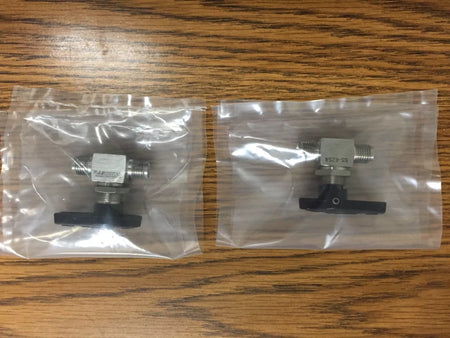 Whitey SS-42S4 316 Stainless Steel Ball Valve 1/4 Tube Fittings 2500 PSI