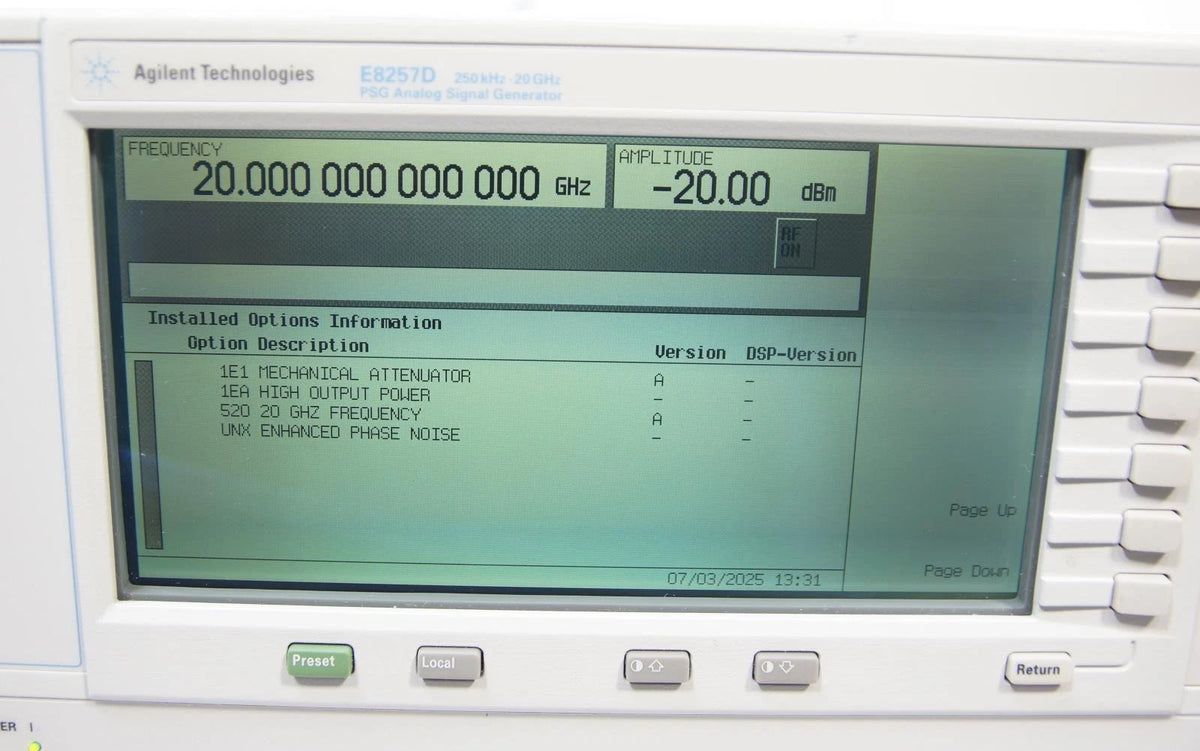 Agilent E8257D PSG 250kHz -20GHz Analog Signal Generator 1E1 1EA 520 UNW