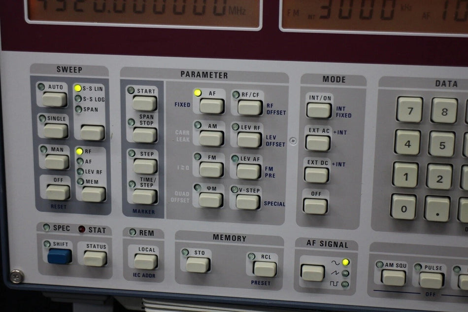 Rohde&Schwarz SMHU /B5 100K-4.2GHz Signal Generator