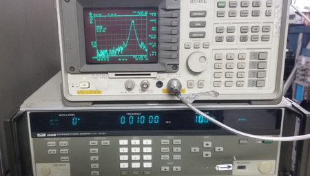 Fluke 6060B Signal Generator