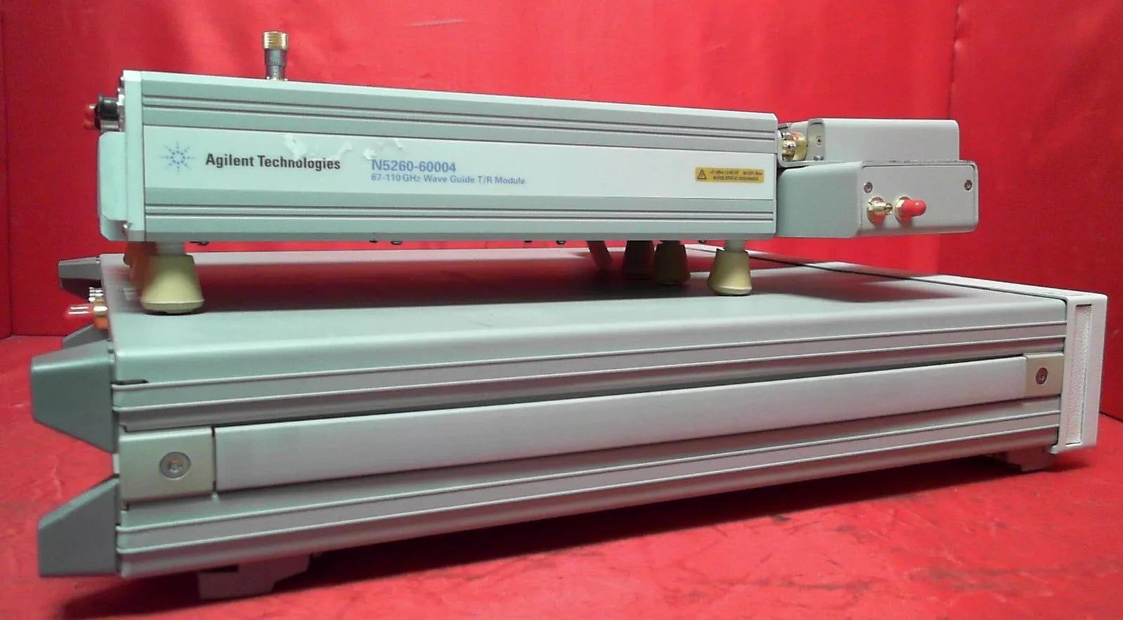 Agilent/Keysight N5260A, N5260-60003, N5260-60004 110 GHz System