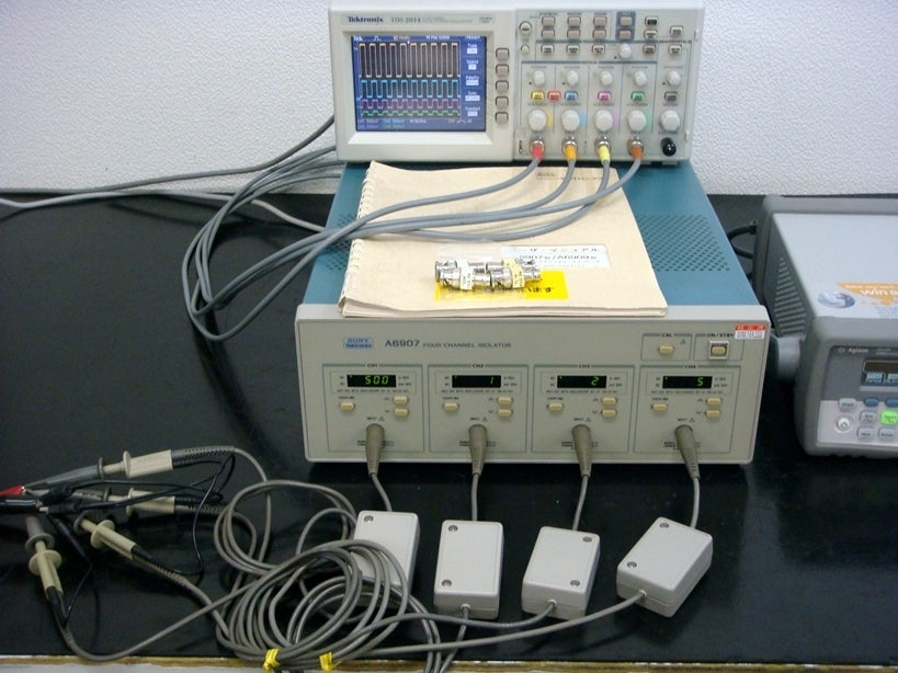 A6907 4ch DC-60MHz Isolator by Tektronix