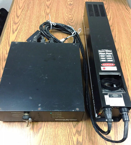 Omnichrome Model 3056R-2-SINS Laser & Model 100 Power Supply Controller