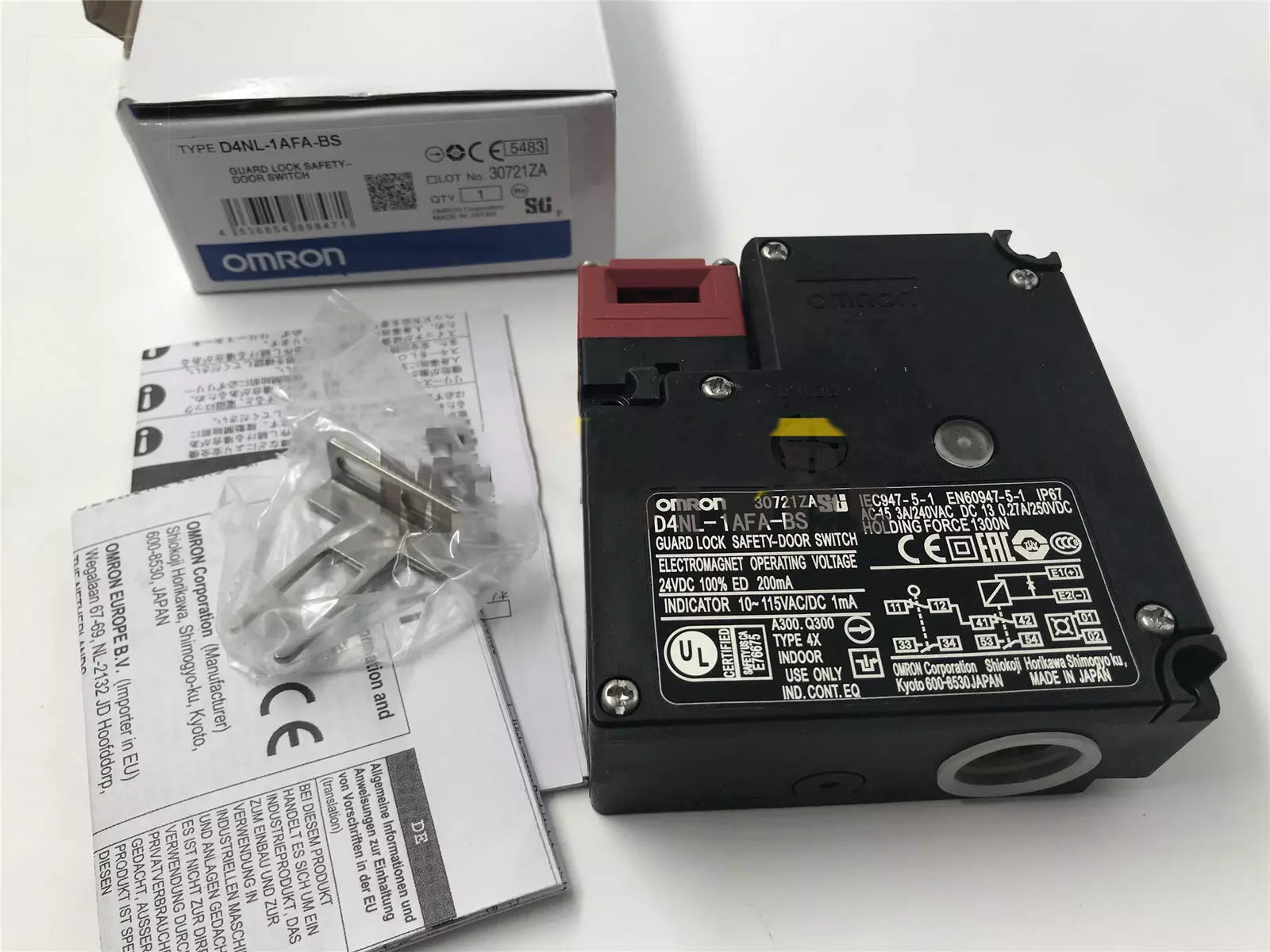 Omron D4NL-1AFA-BS Safety Gate Switch - New in Box