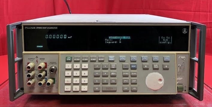 Fluke 5700A-NAF Opt. 03 Multifunction Calibrator SN 5980911
