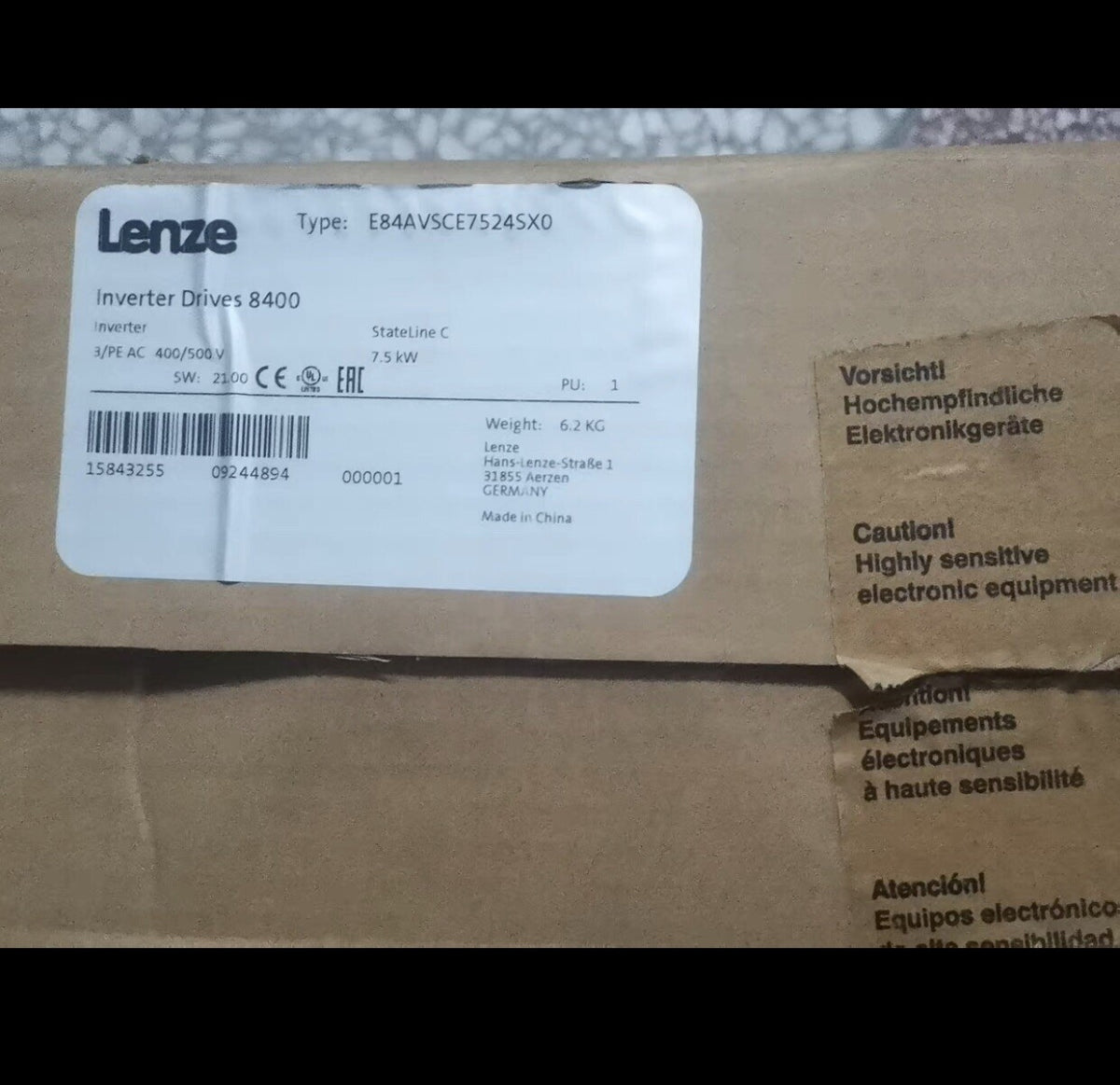 LENZE Inverter E84AVSCE7524SX