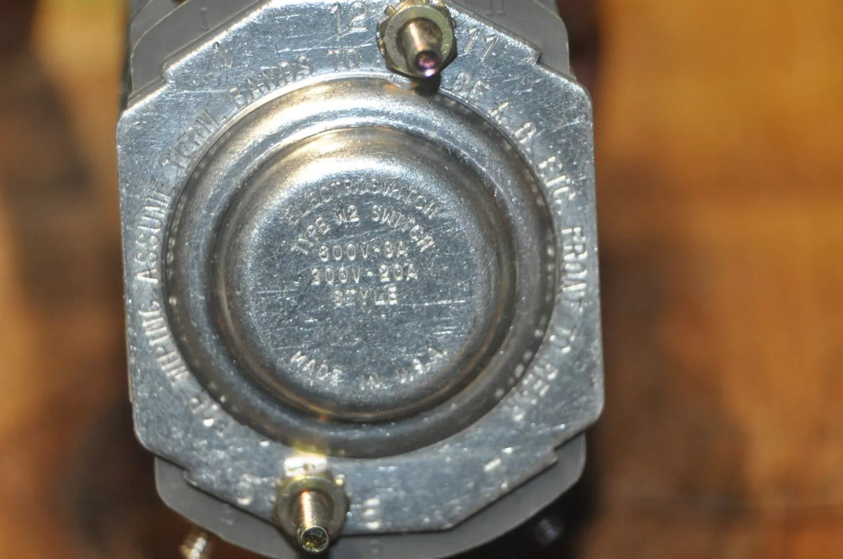 Compact Wireless Smart Camera with Motion Detection