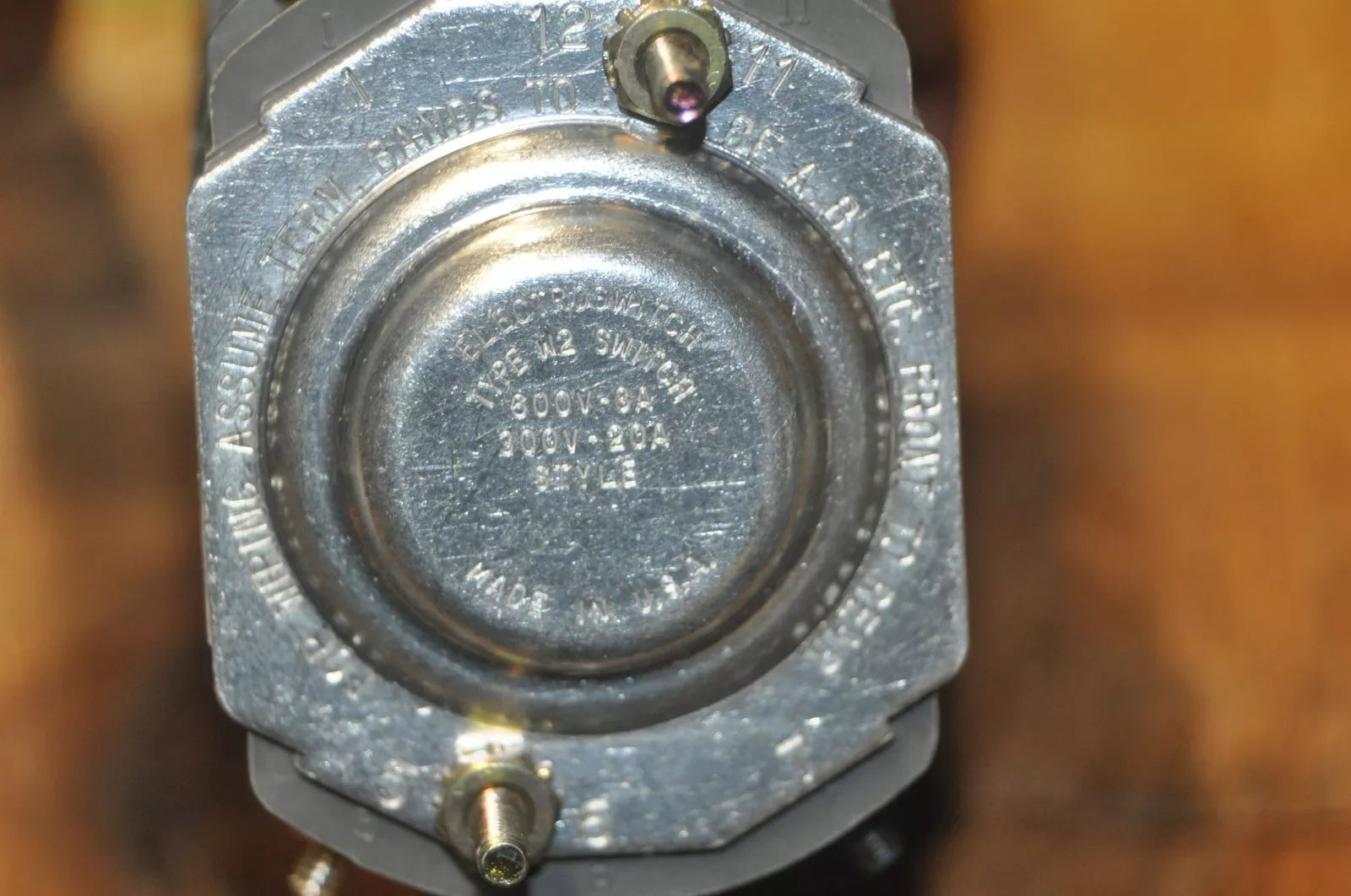 Compact Wireless Smart Camera with Motion Detection