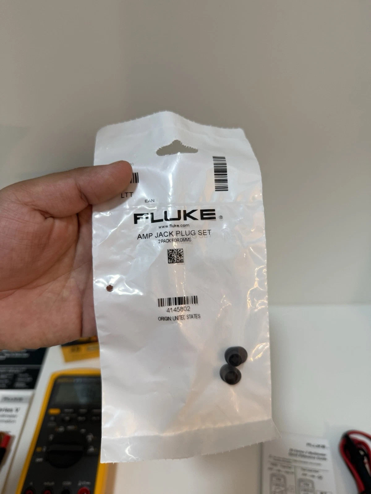 Fluke 87-V Industrial True RMS Digital Multimeter (MFG 2024)