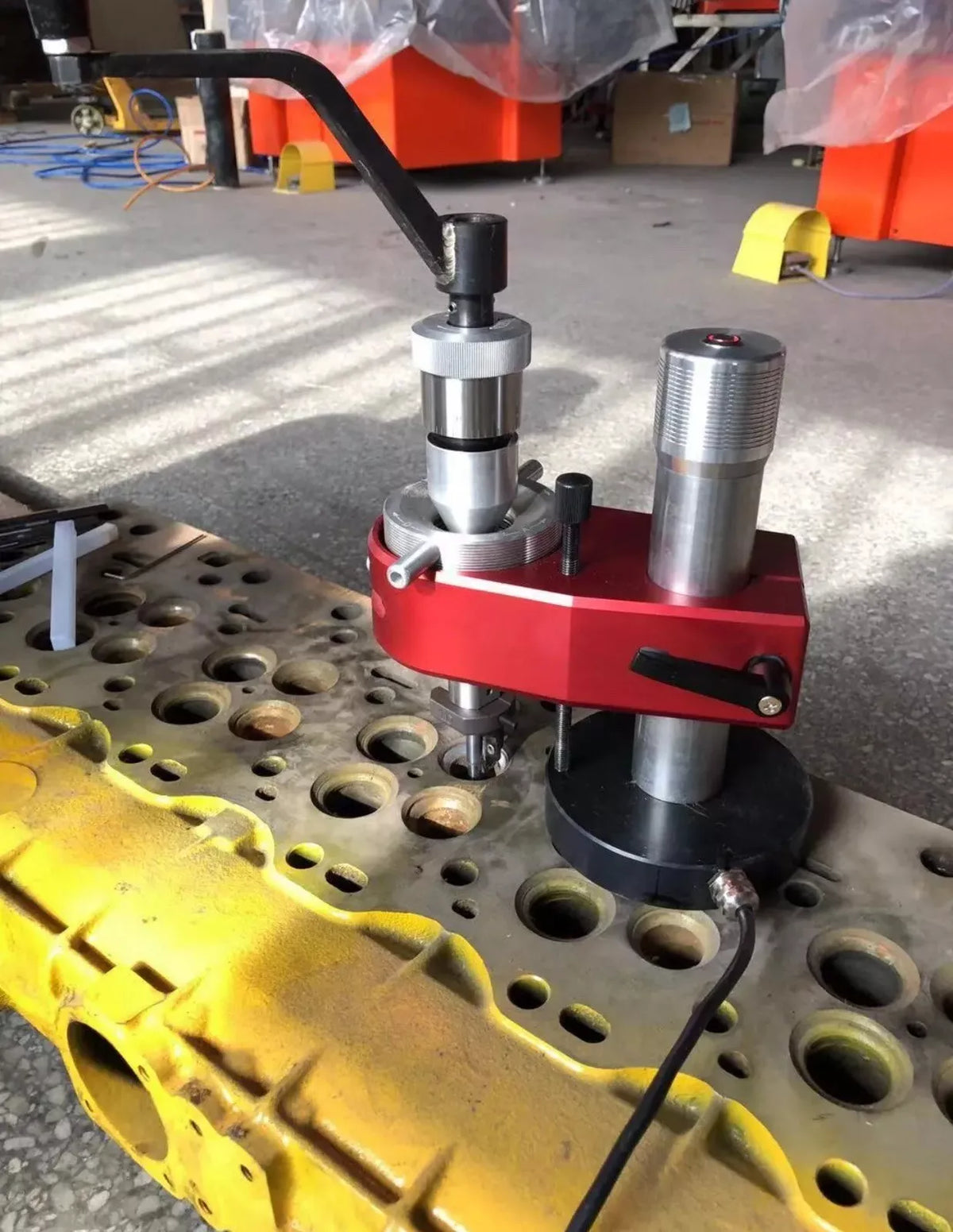 Multifunctional XY-2000 PLUS Valve Seat Reamer Manual Valve Seat Boring Machine