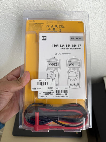 Fluke 115 Digital Multimeter / New Sealed