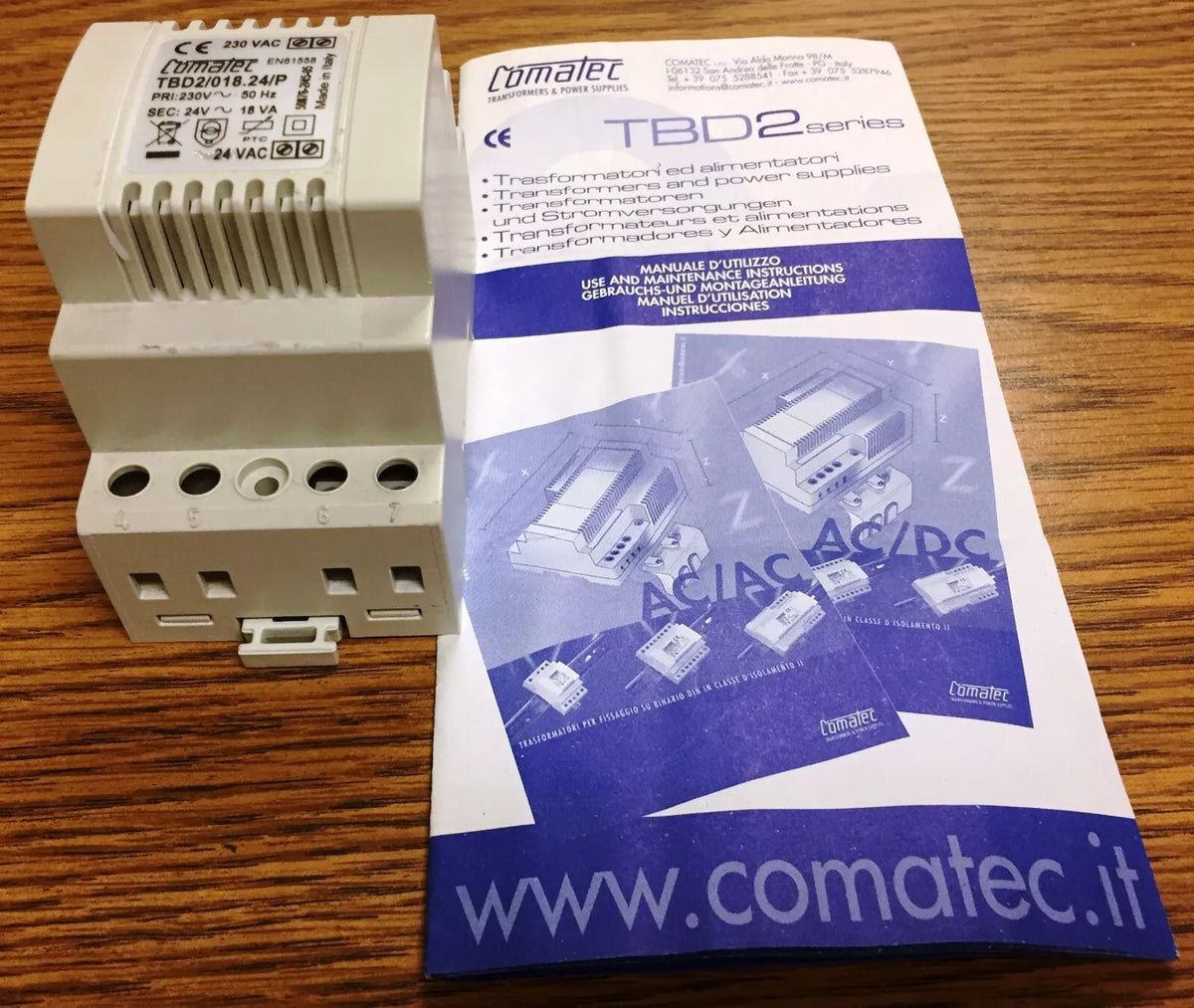 Comatec TBD2-018-24-P Power Supply, 24V 18W for Industrial Use
