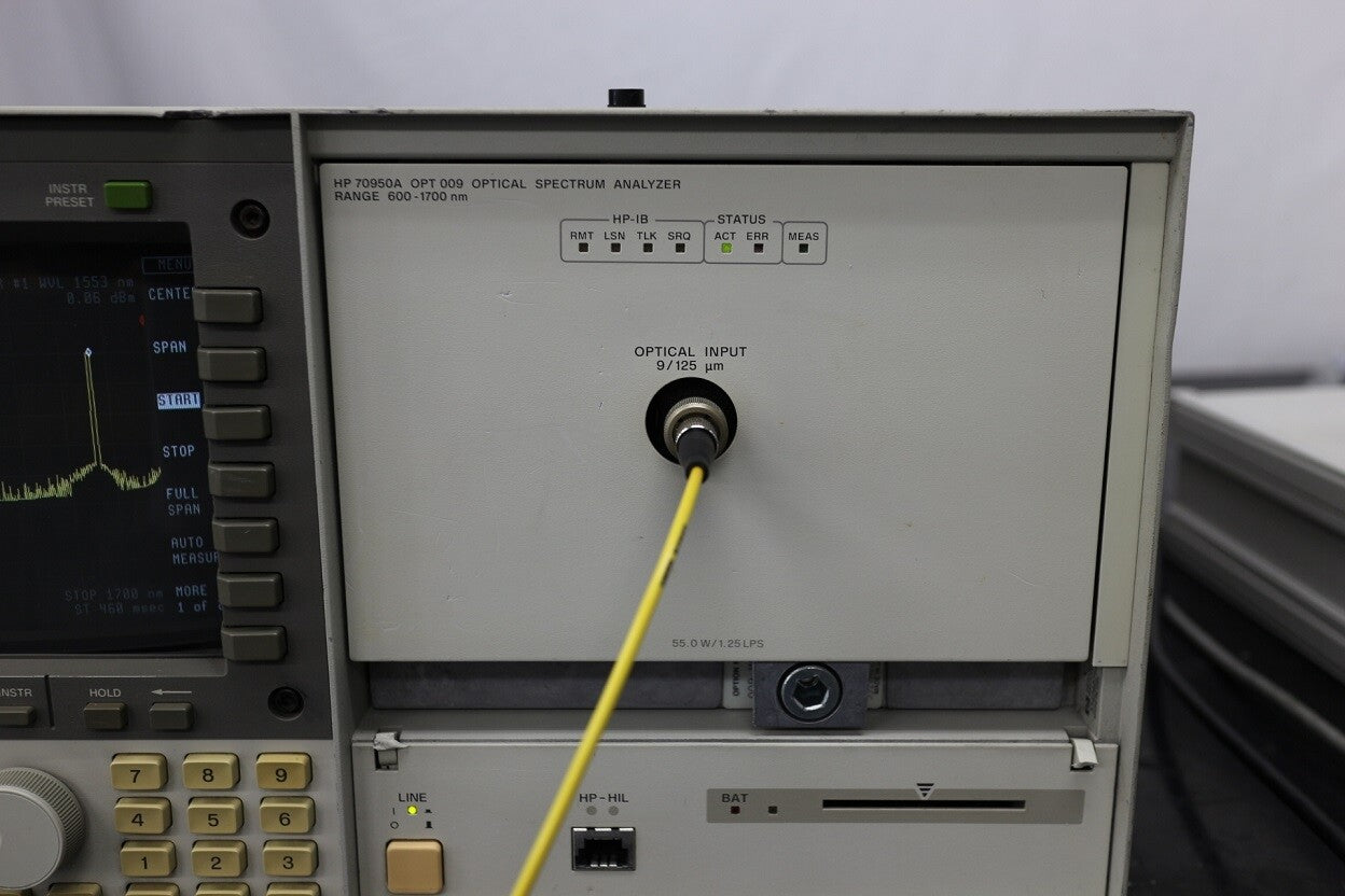 HP 71450A /009 H02 Optical Spectrum Analyzer