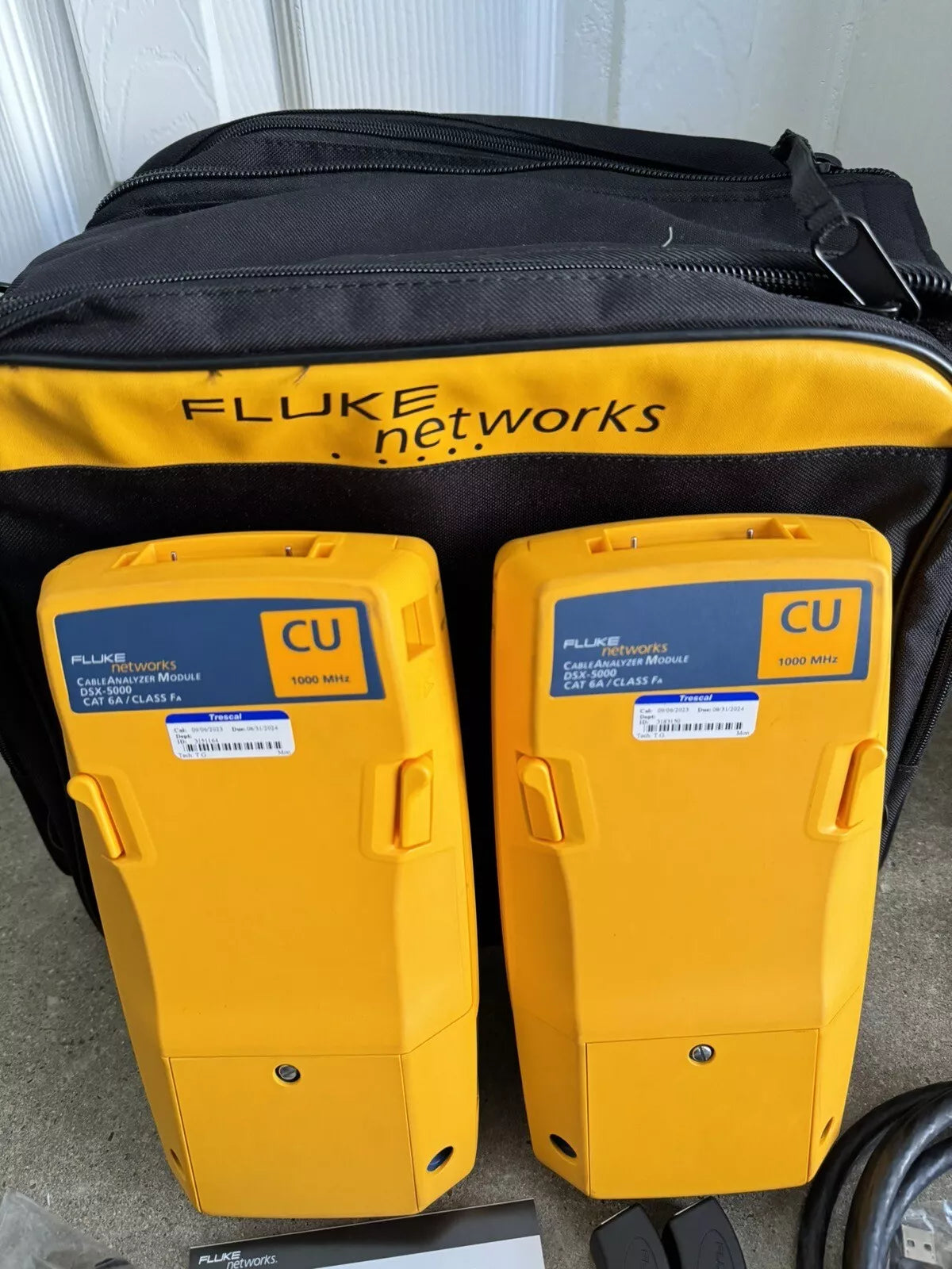 Fluke Networks DSX-5000 Versiv Cat6 LAN Cable Certifier Tester (CAL 2023-2024)