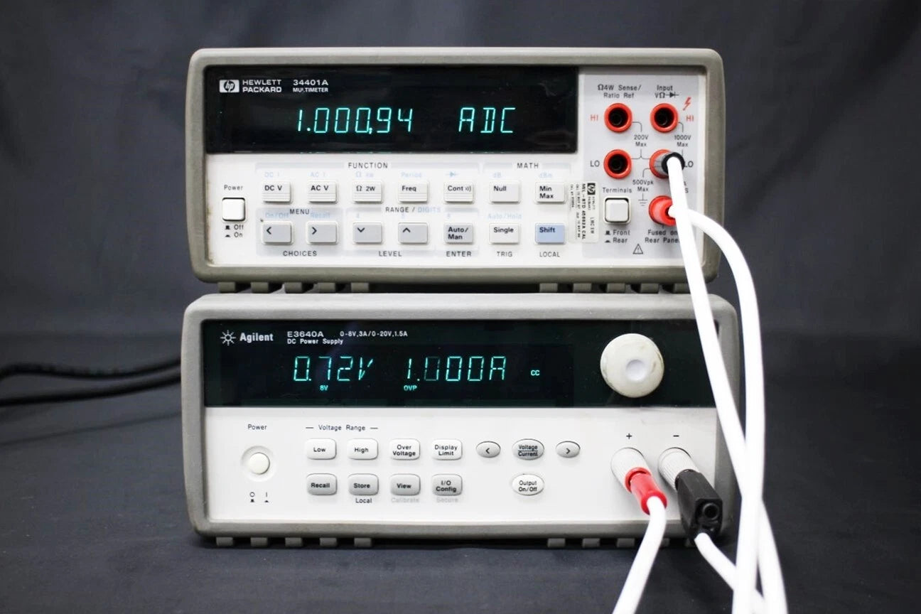 Agilent E3640A 30W Power Supply 8V, 3A / 20V, 1.5A