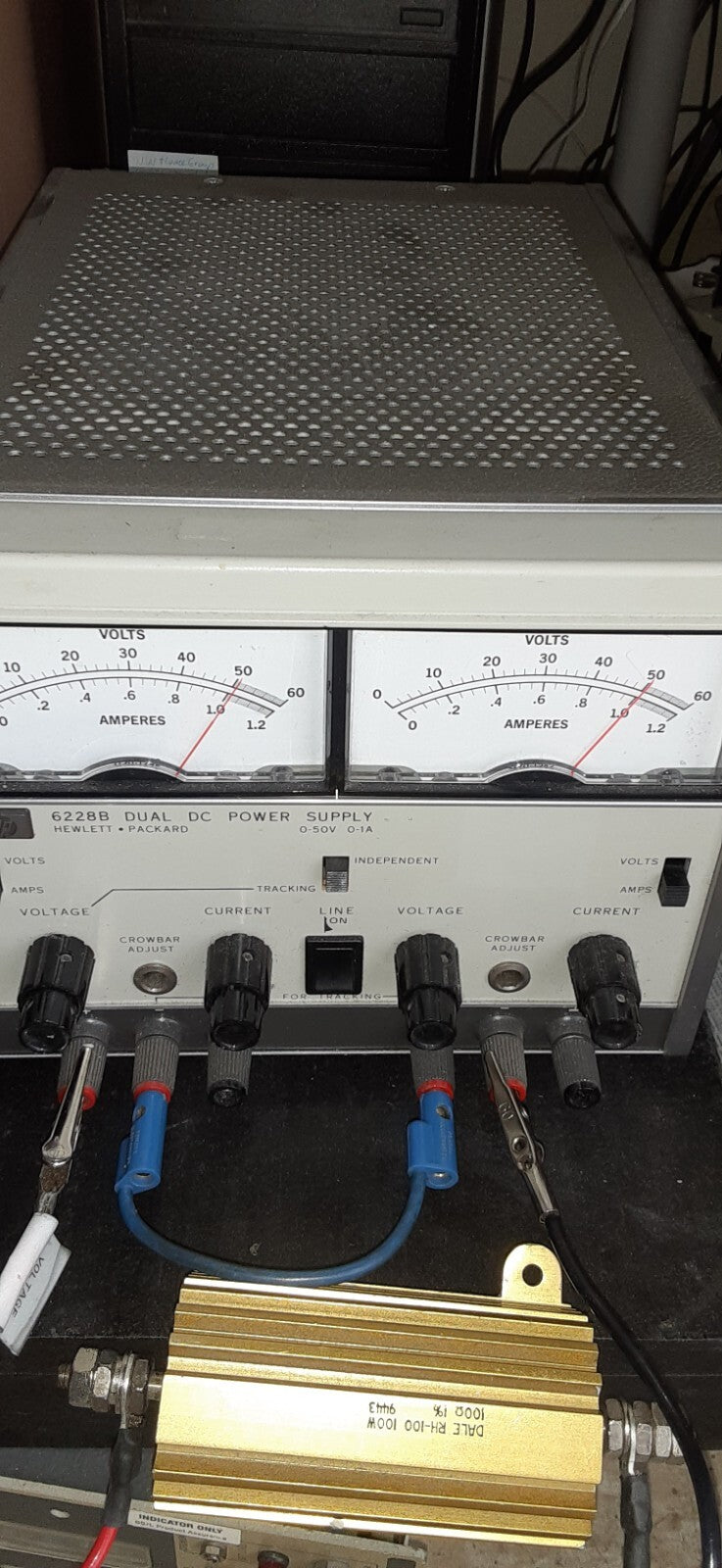 HP 6228A Dual Output in Excellent Condition