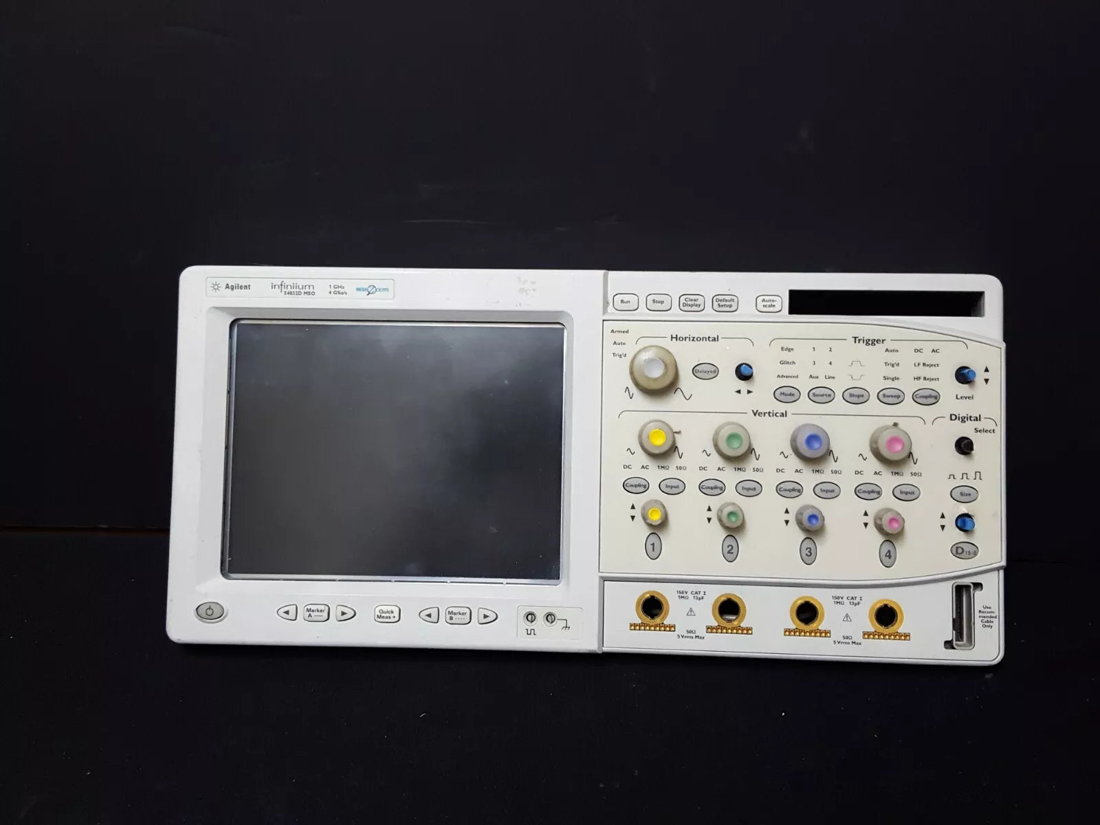 Agilent 54832D Oscilloscope Front Panel