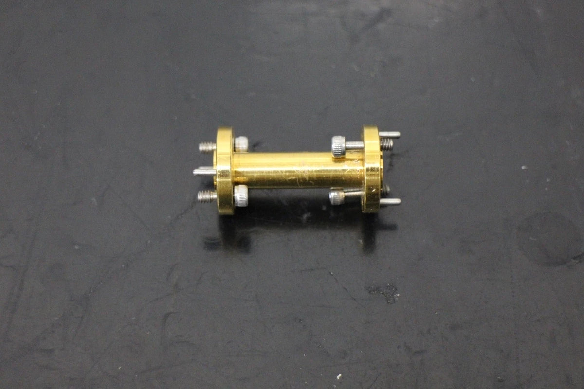 Waveguide WR15-WR10 Tapered adaptor