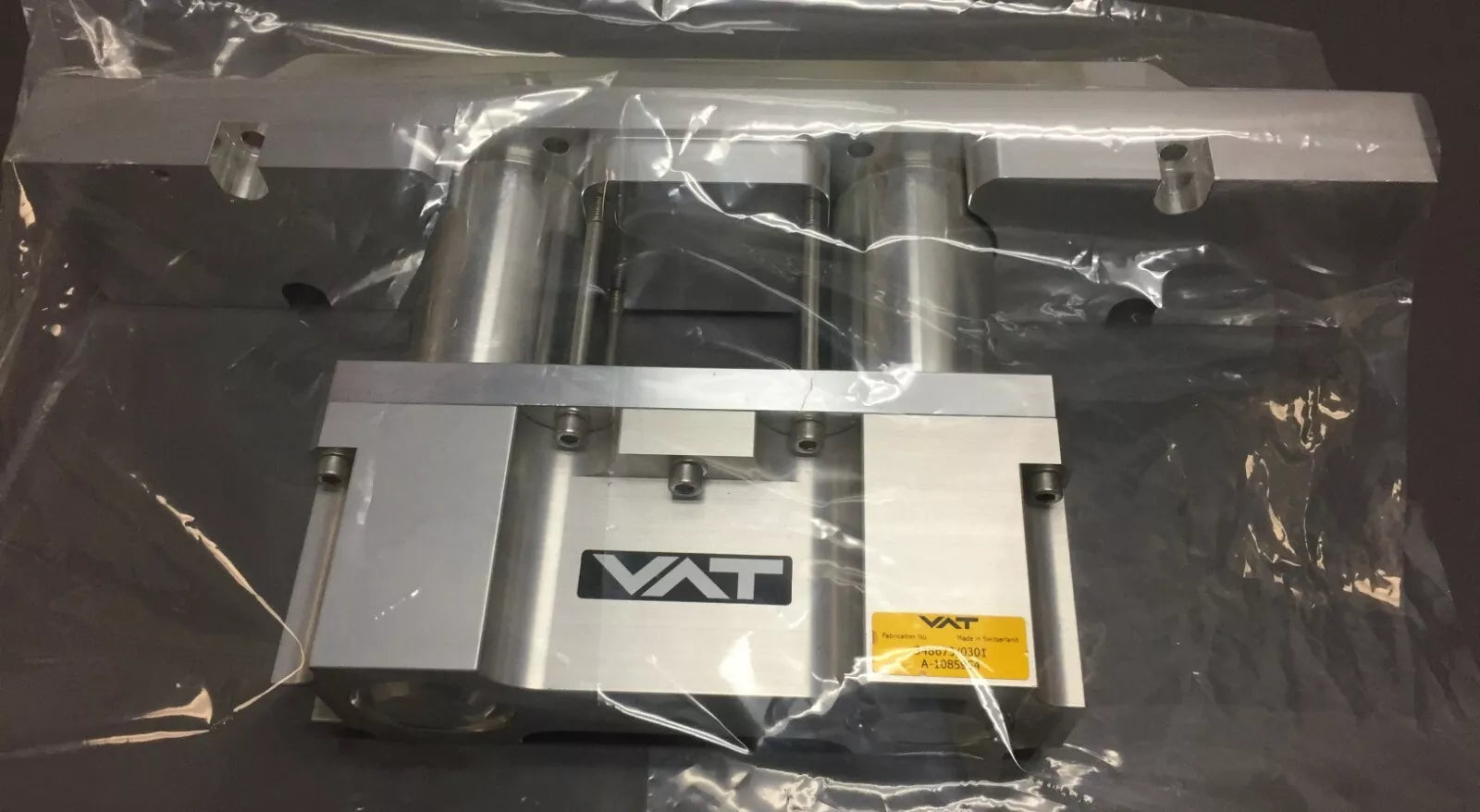 VAT P/N: 348673/0301 Kit Actuator with Gate