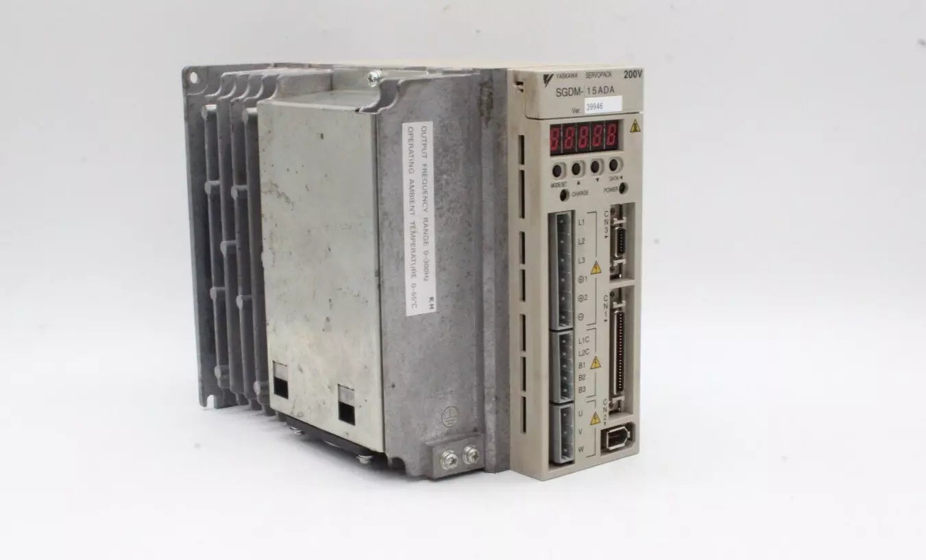 YASKAWA SGDM-15ADA AC Servo Drive 1.5KW 3-Phase 2HP SIGMA SERIES
