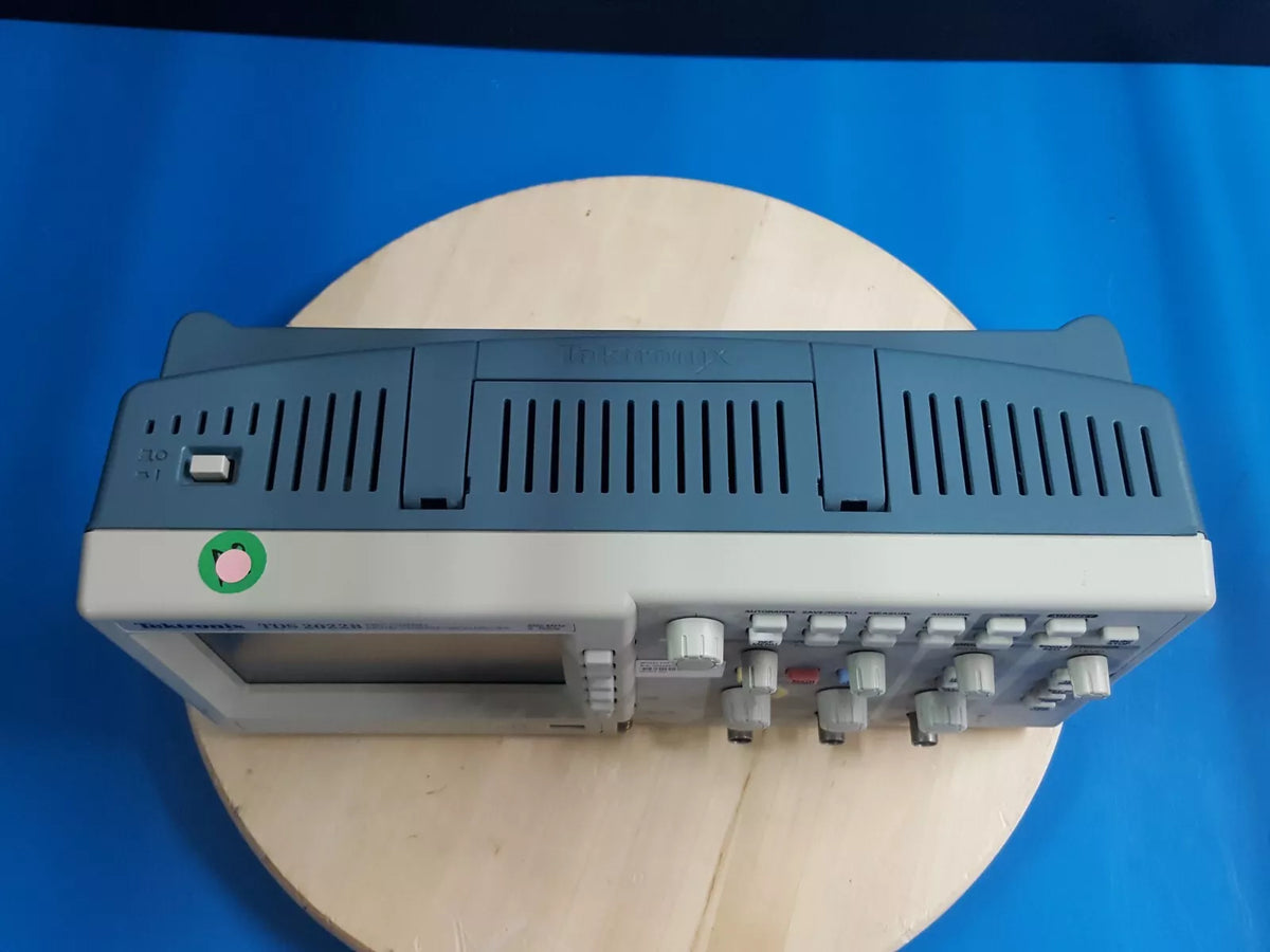 Tektronix TDS2022B Two Channel Digital Oscilloscope 200MHz 2CH