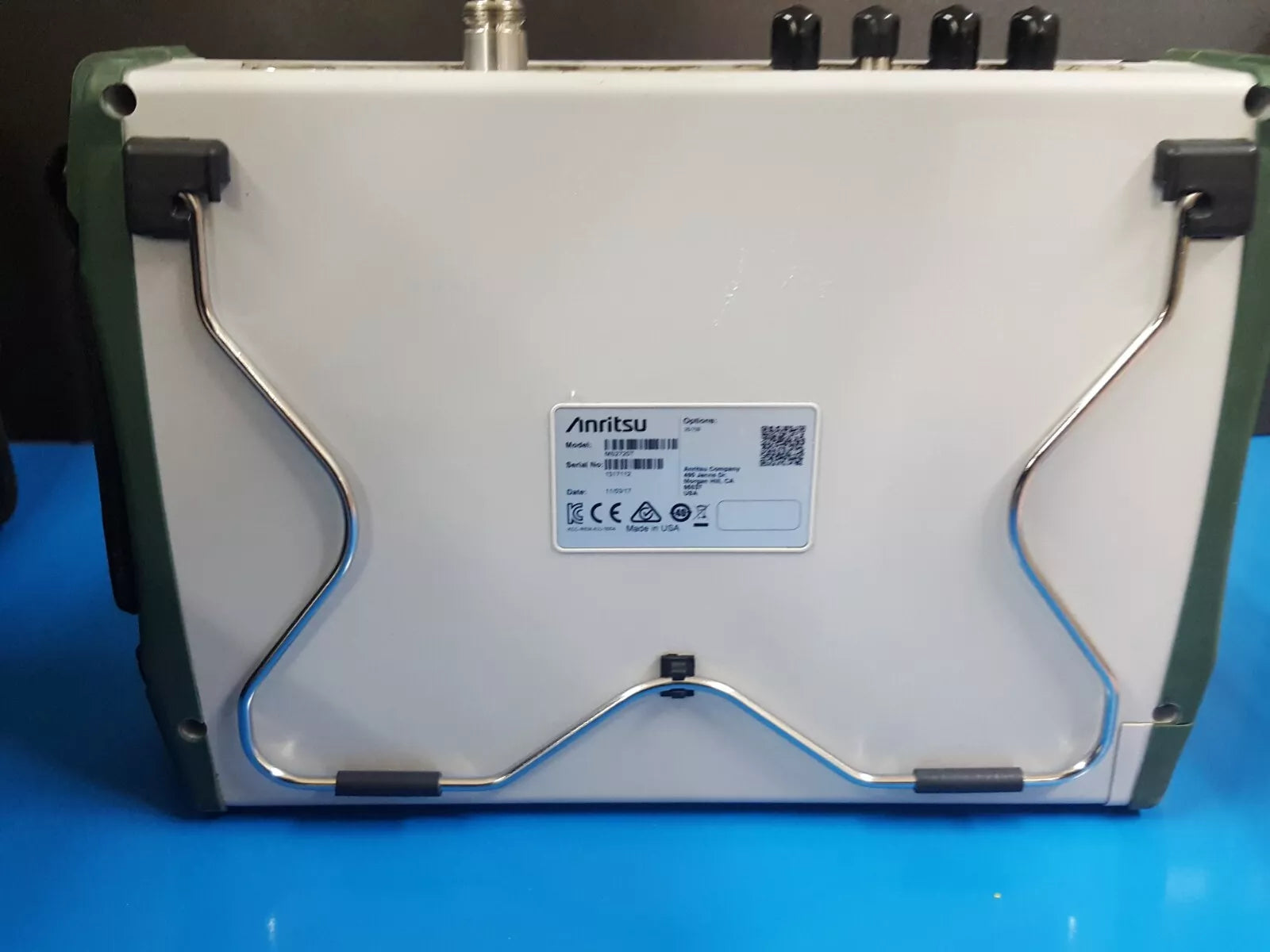 Anritsu MS2720T SpectrumMaster 9kHz-9GHz W/Opt. 709 025 (7112)