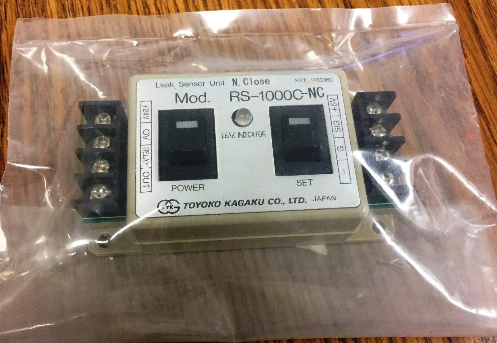 Toyoko Kagaku RS-1000C 24VDC Leak Sensor Unit