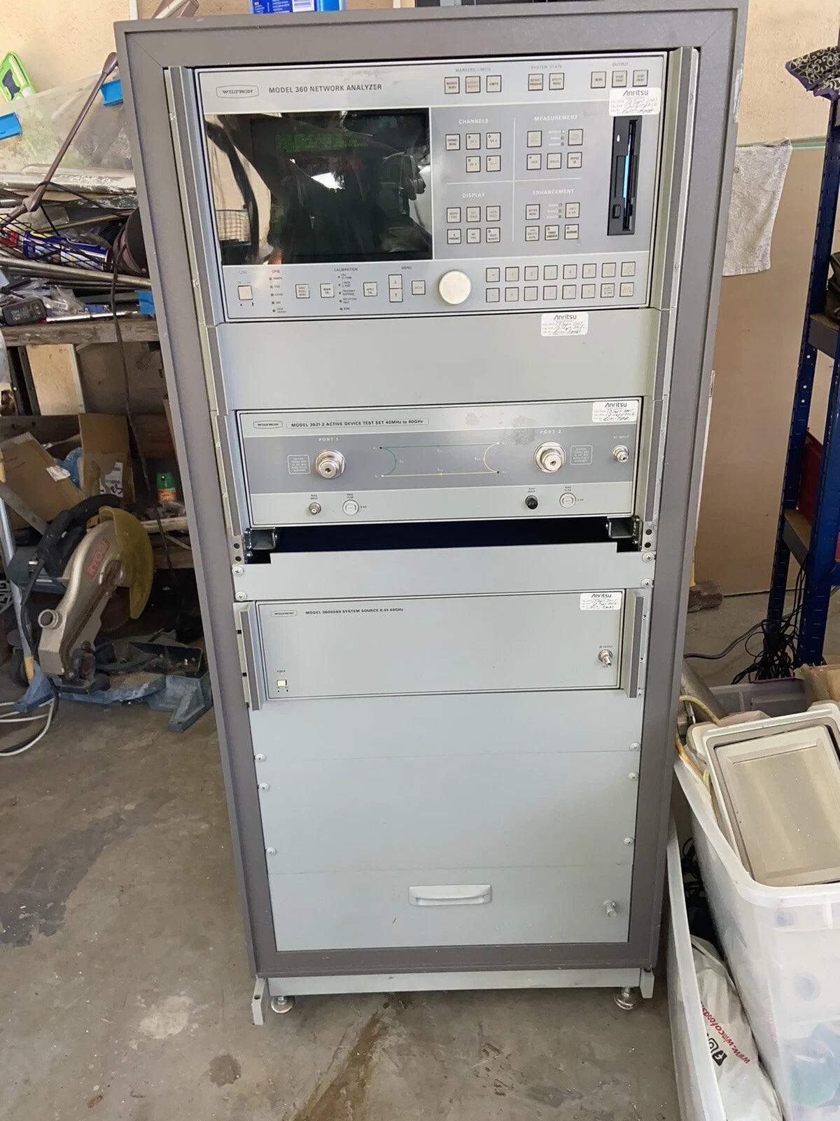 Wiltron  Anritsu 360 10 Mhz-40 Ghz Vna  System: Source,active Test Set, Vna Head