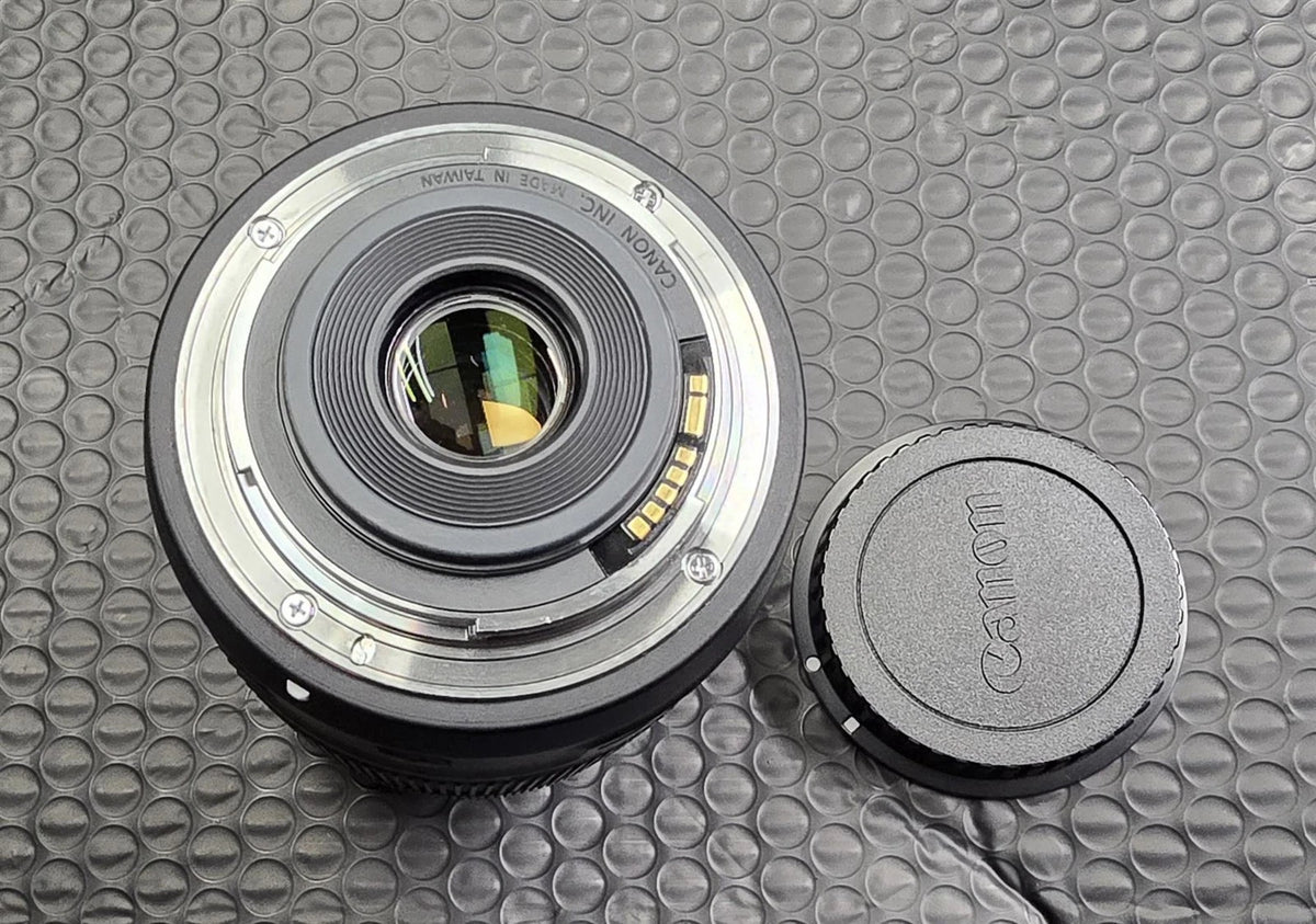 Canon EF-S 18-135mm f3.5-5.6 IS USM Nano Lens - Free Shipping