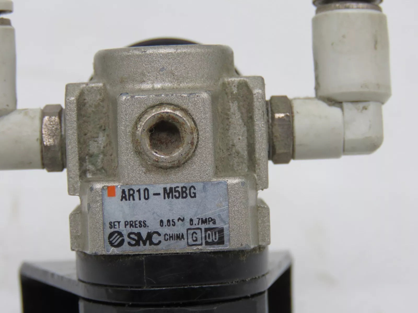 SMC SY3120-5LZ-M5 Solenoid Valve 5 Port Body Ported Single Unit 24VDC