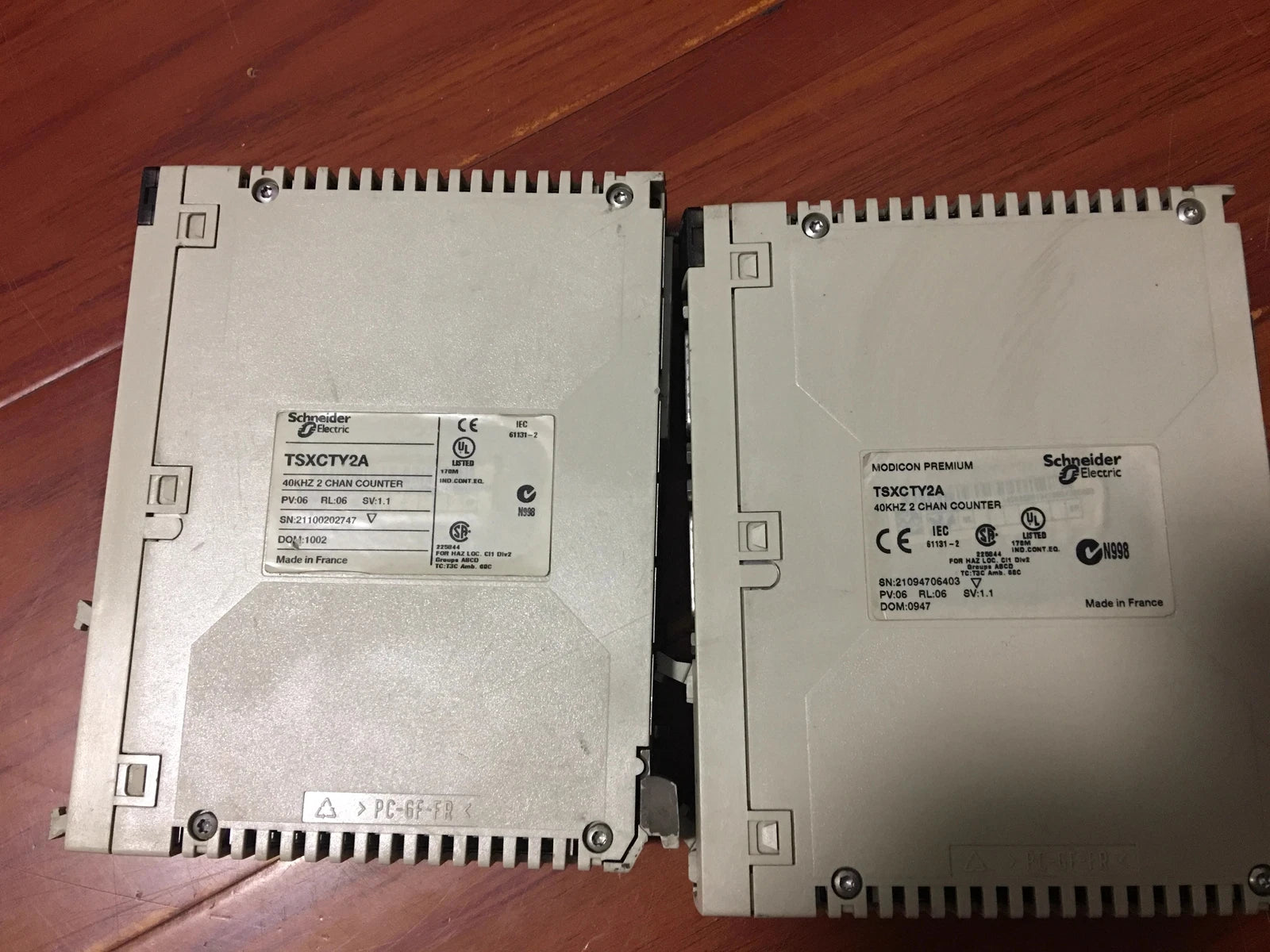 Schneider Electric TSXCTY2A Communication Module for Control Systems