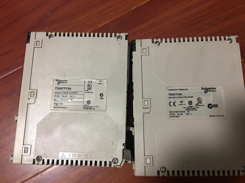 Schneider Electric TSXCTY2A Communication Module for Control Systems