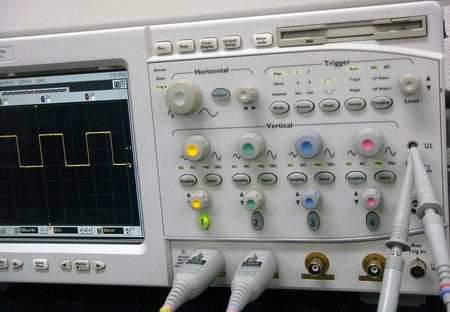 HP 54825A Digital Oscilloscope