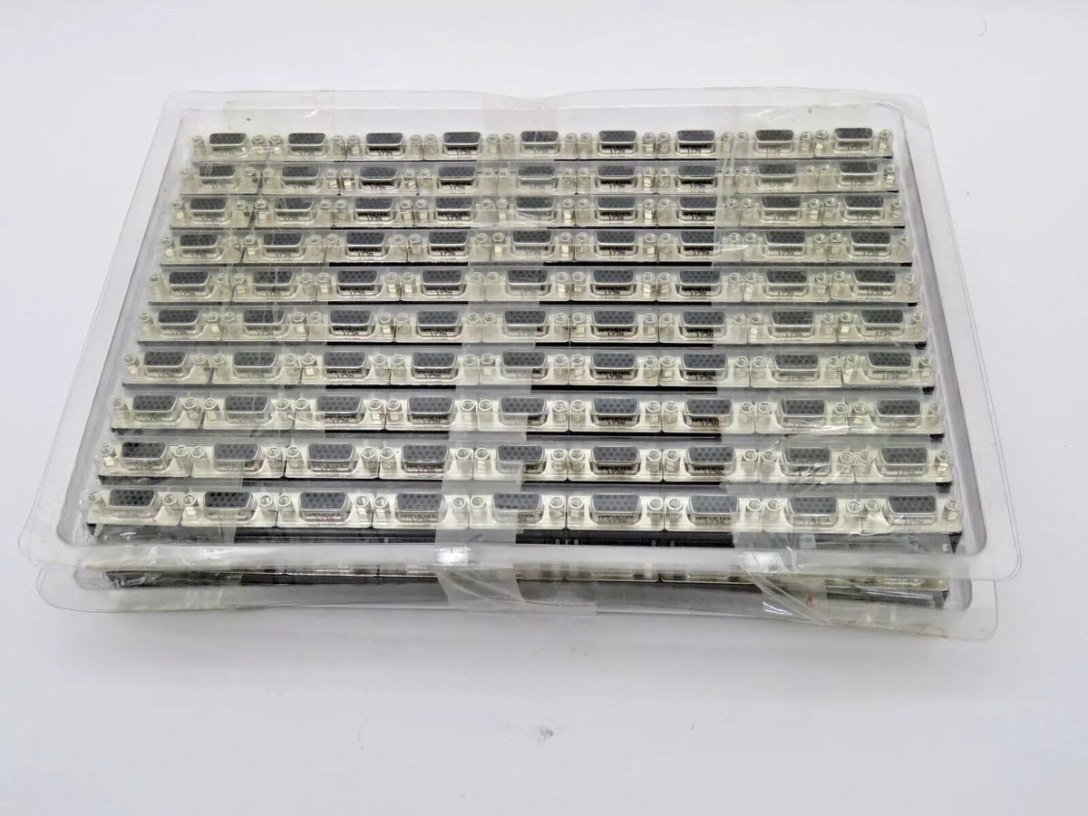 Amphenol L17HTHES4F1C DB15 VGA Connector Male PCB Mount - 90 PCS LOT