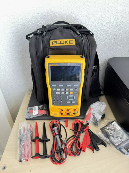 Fluke 754 Documenting Multifunction Process Calibrator (Calibrated 2023-2024)