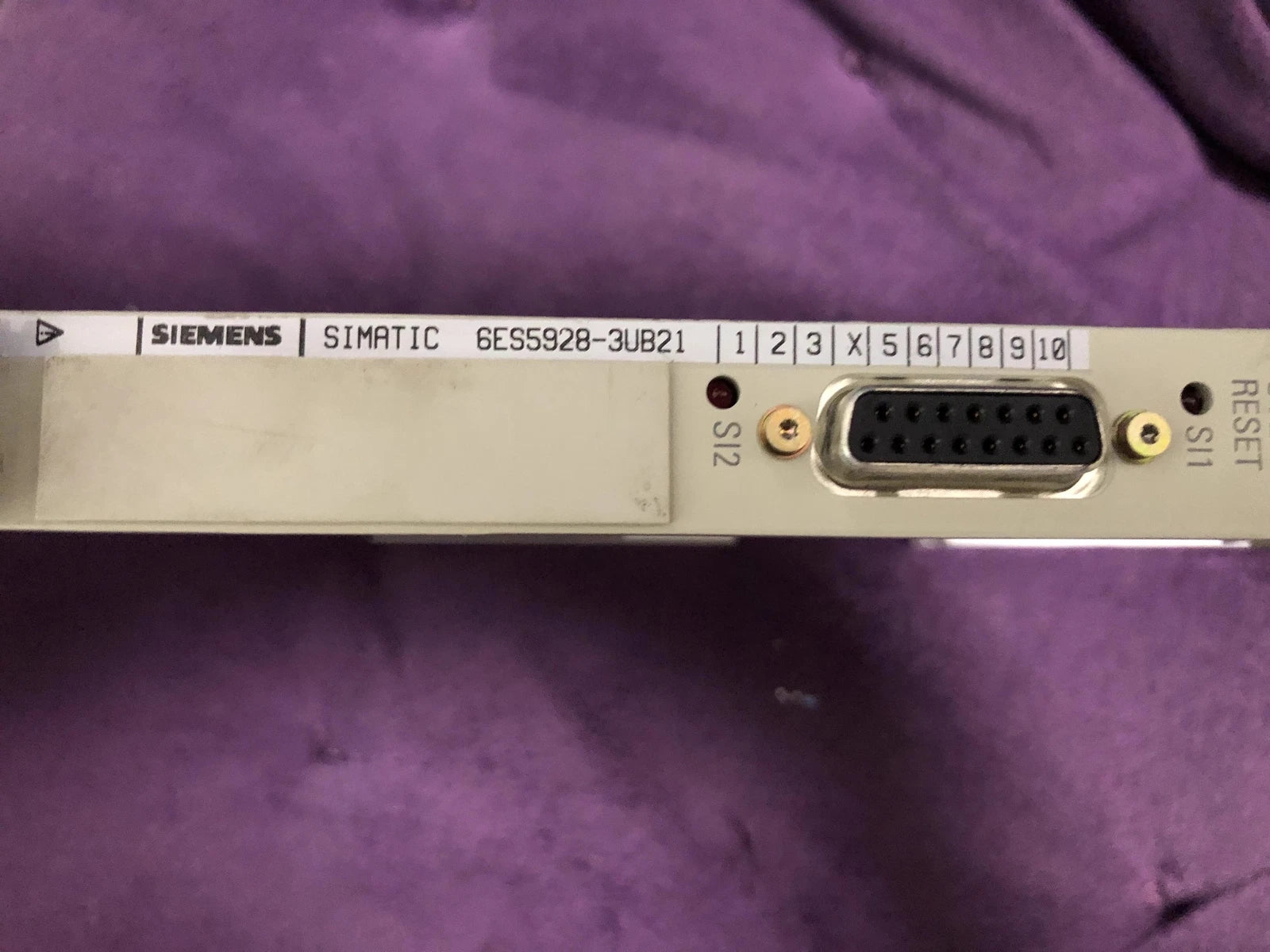 Siemens 6ES5928-3UB21 and C79458-L7000-B328 PLC Modules