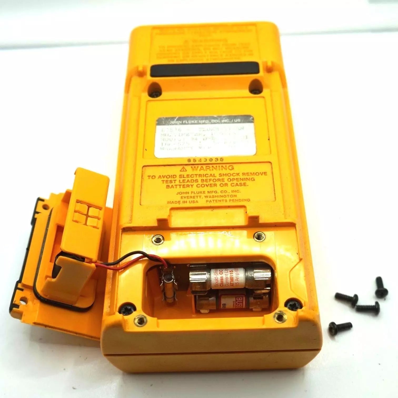 Fluke 27 Multimeter with Advanced Functionality