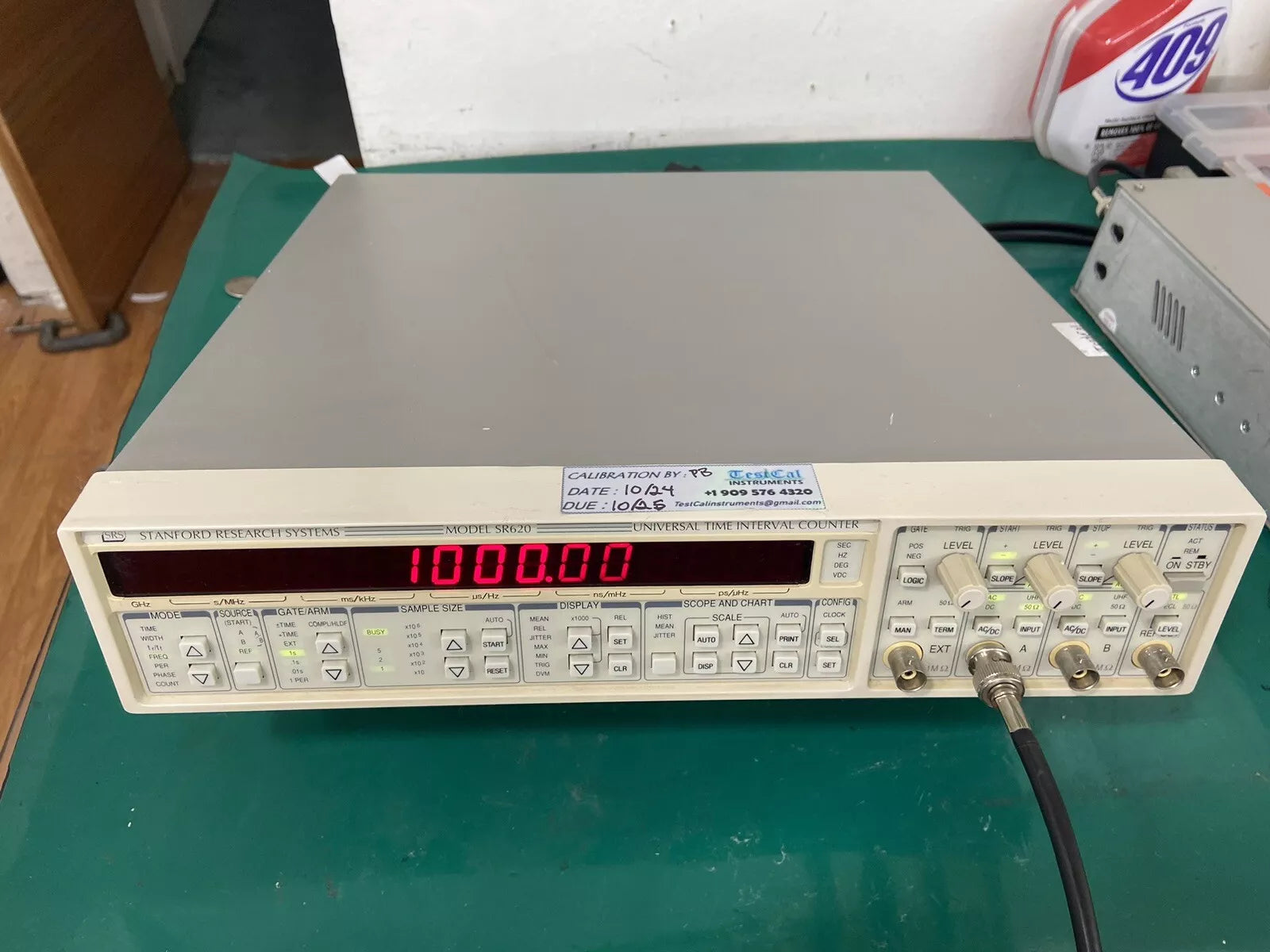 SRS Stanford Research SR620 12 Digit Frequency Counter 1.3 GHz 25 ps with Opt 01