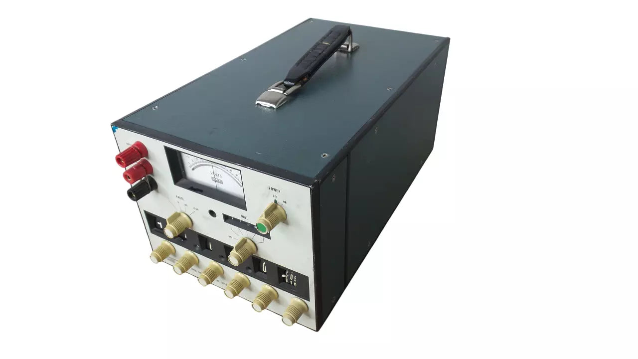 Fluke 895A DC Differential Voltmeter for Precise Voltage Measurements