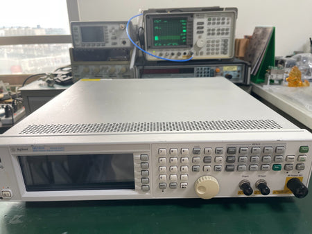 Agilent N5182A MXG Vector Signal Generator 100KHz- 6GHz_403,431,5<wbr/>06,651,UNT_367<wbr/>2