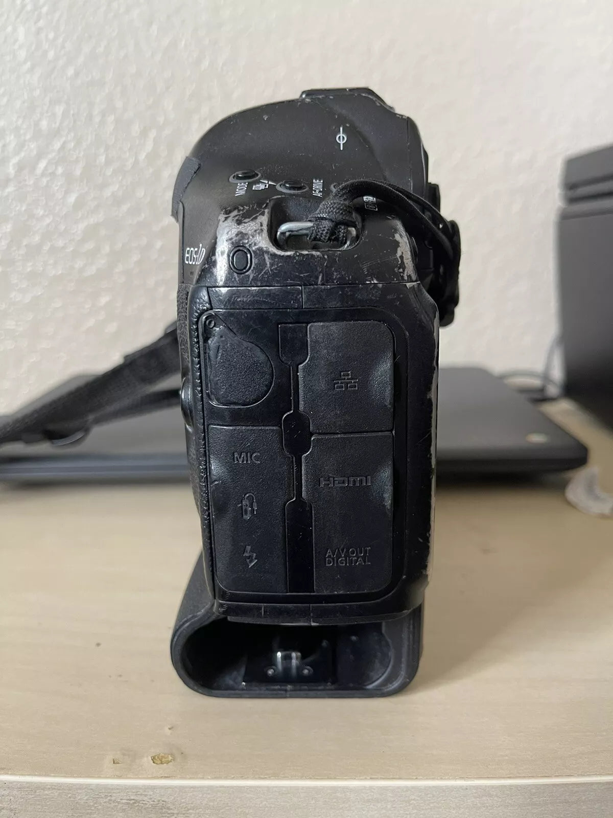 Canon EOS 1D X 18.1MP Digital SLR Camera - Black (Body Only)