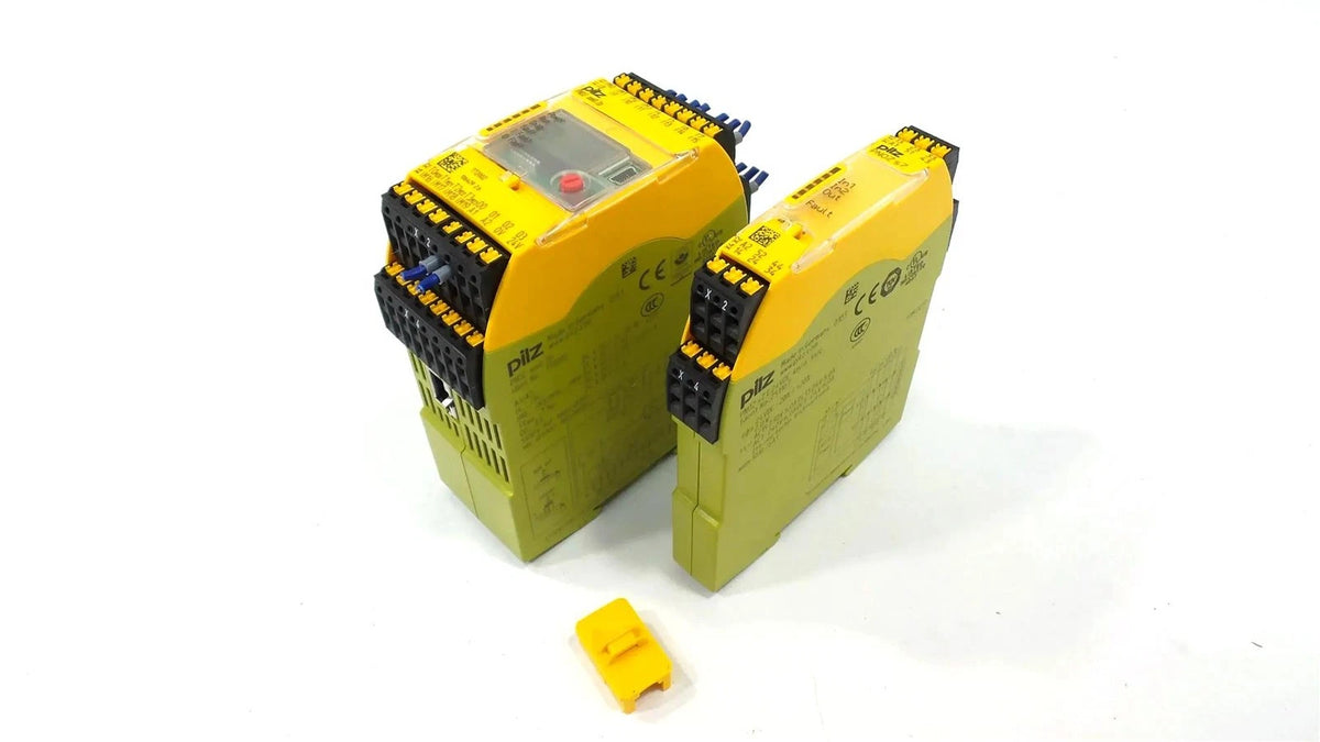 PILZ PNOZ mm0.2P 772002 Safety Relay + Pilz PNOZ S7 C