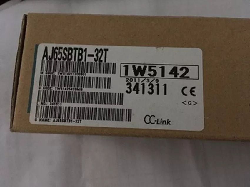 New Mitsubishi AJ65SBTB1-32T PLC Module In Box