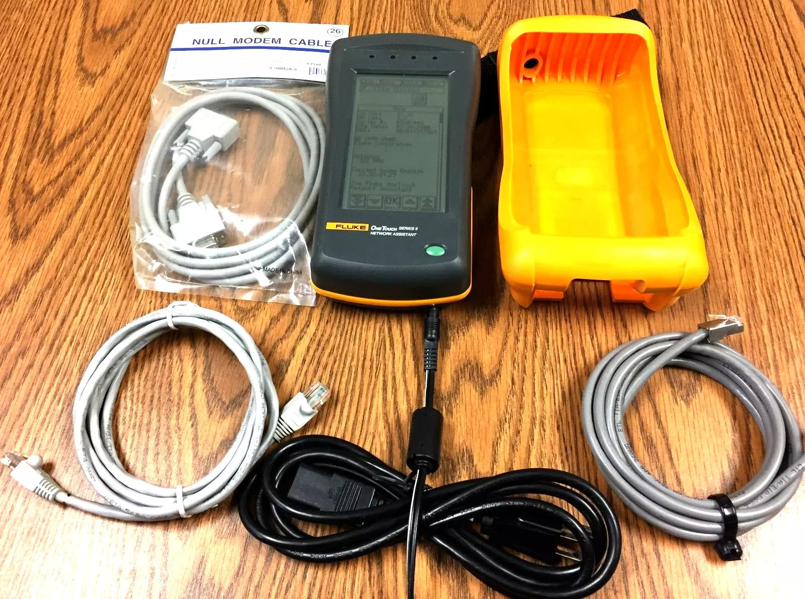 Fluke OneTouch Series II 10/100 Network Assistant with Battery & Power Adapter
