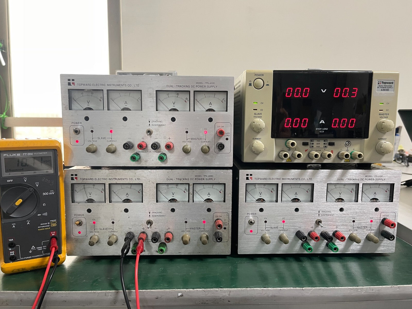 Toward 6303D , TPS-4000 Dual Tracking DC Power Supply - XG eqpt