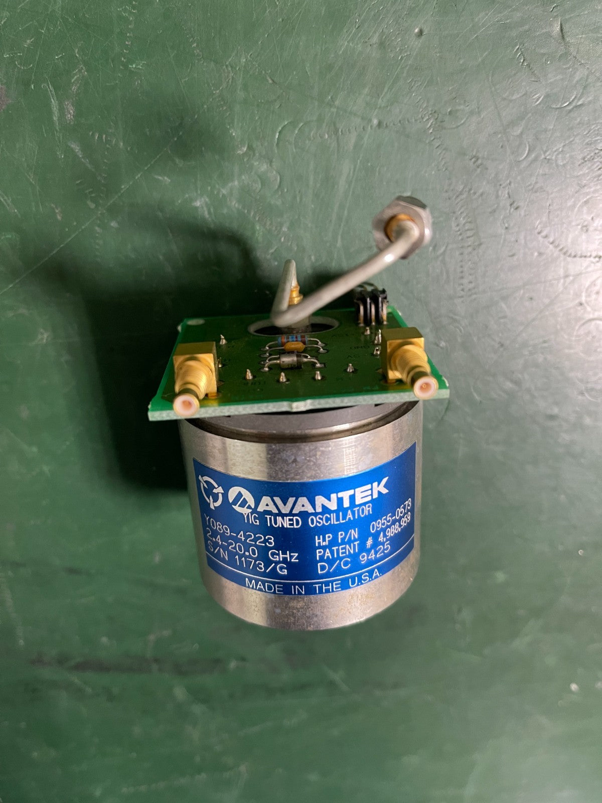 HP Agilent 0955-0573 YIG Tuned Oscillator 2.4 - 20 GHz ,for 8720/8722 VNA series - XG eqpt