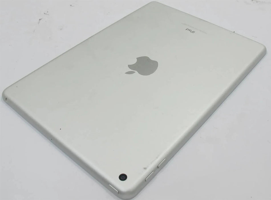 Apple iPad 5th Gen A1822 9.7" 32GB Wi-Fi MP2G2LL/A - Good working