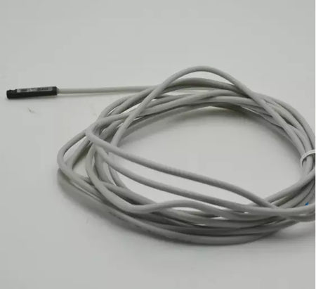 SMC D-C73 Wired Magnetic Reed Switch DC73 New 1PC