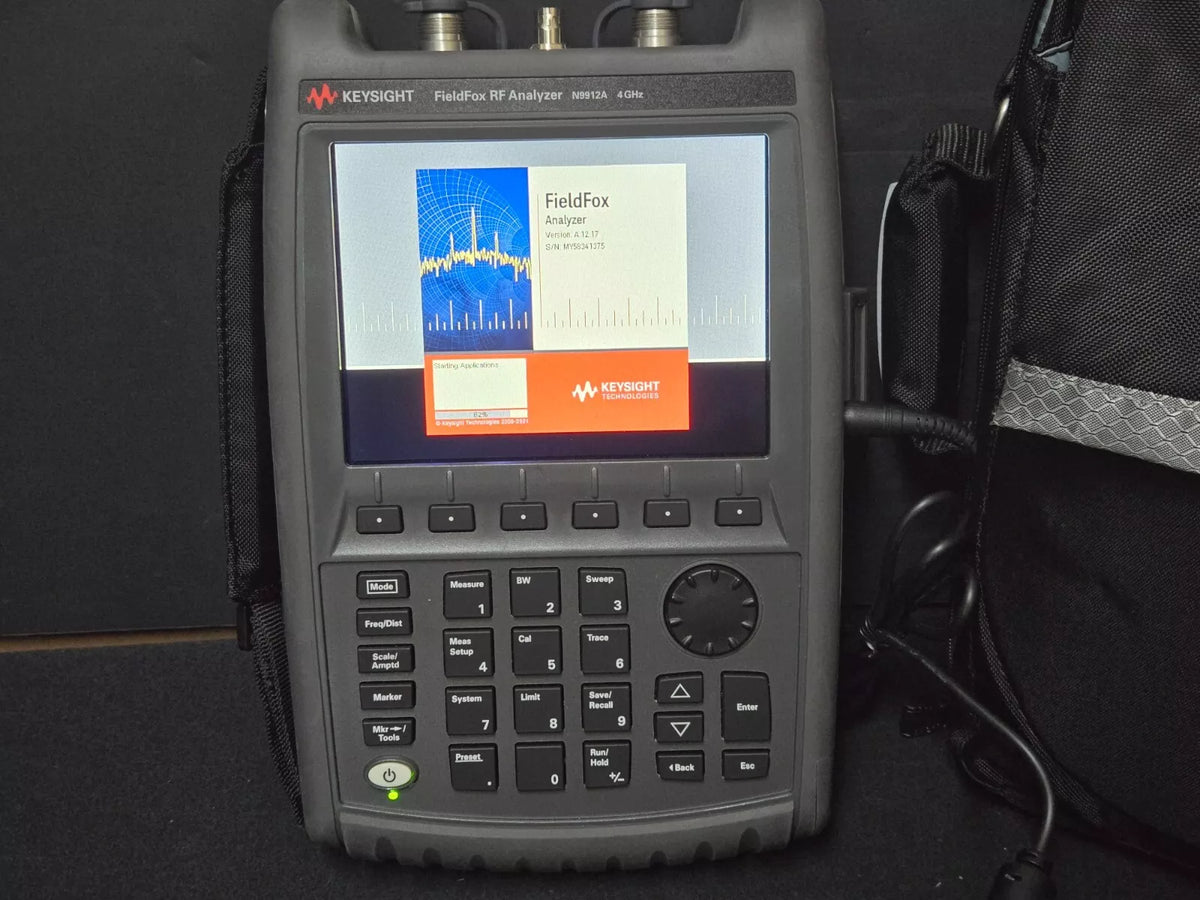 Keysight N9912A FieldFox RF Analyzer 4 GHz Opt 010 104 111 303 (1375)